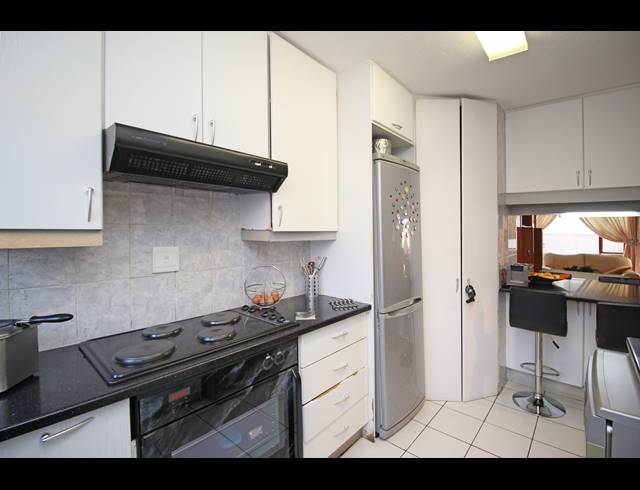 3 BEDROOM TOWNHOUSE FOR SALE IN BEDFORD GARDENS